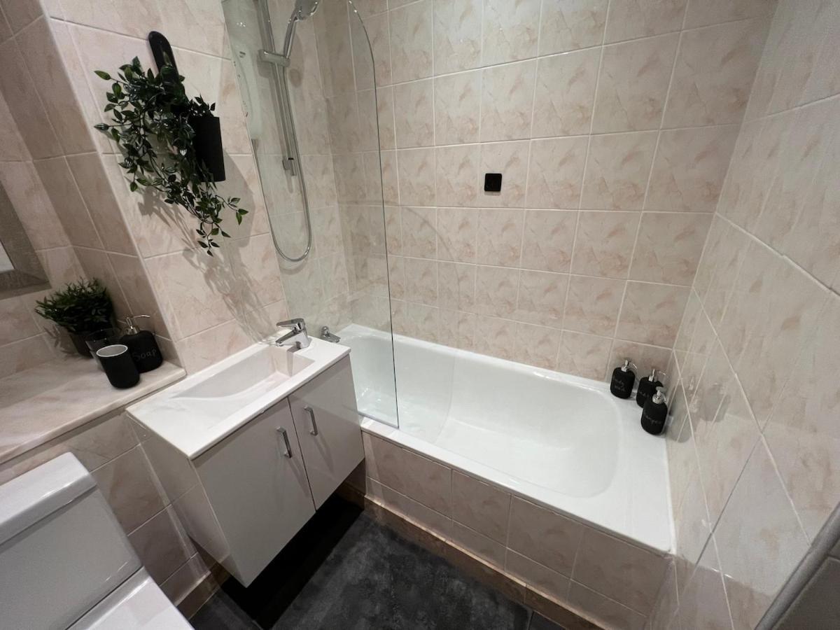 Apartment Stunning Refurbished Main Door Marchmont *